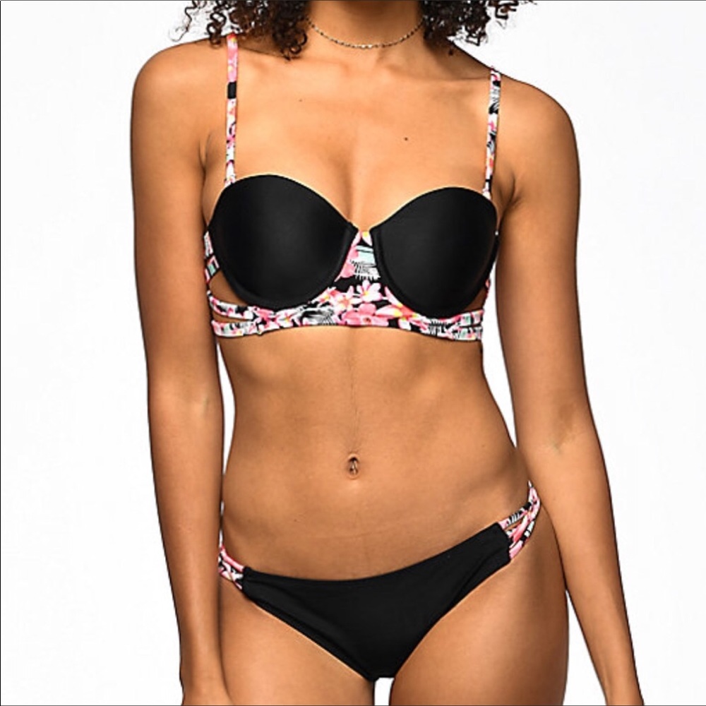 Bikini Set - Picture 5 of 7